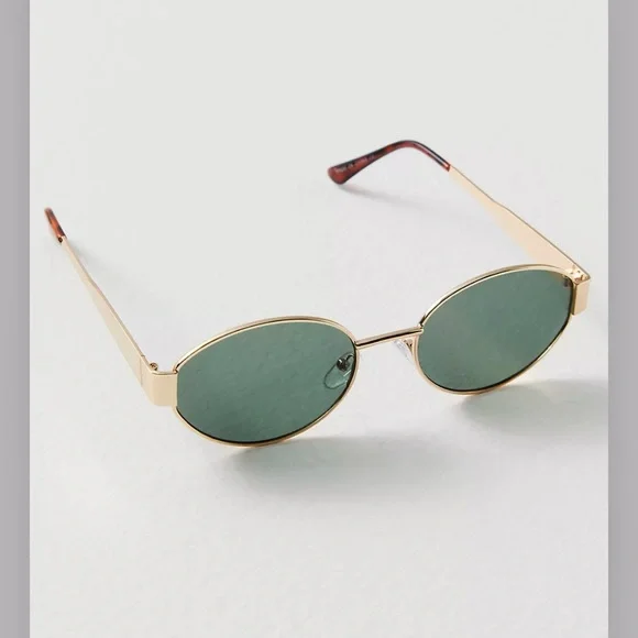Free people little secret round Sunglasses Fashion Find: The Best Celine Sunglasses Dupes Under $50 main image 3